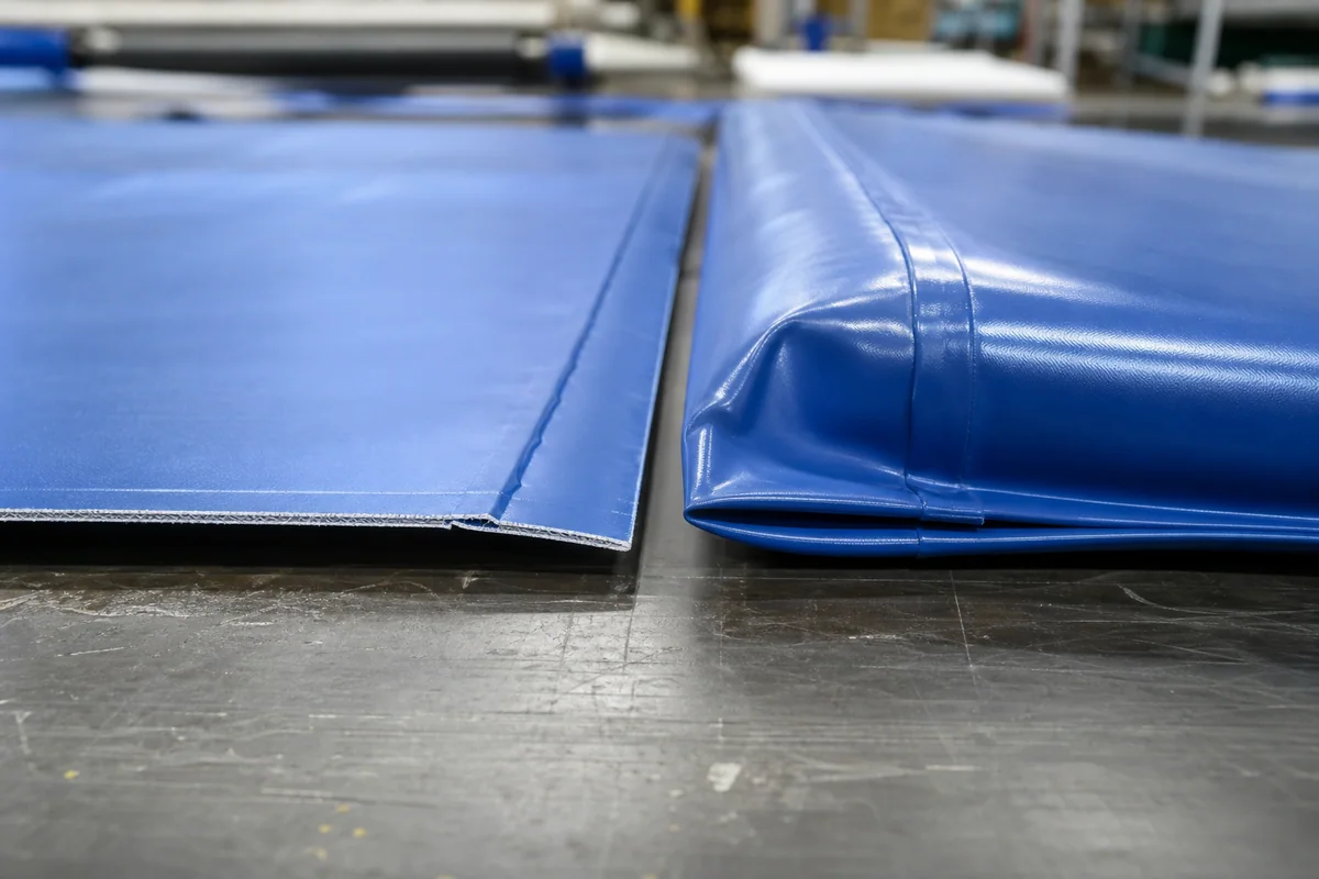 inflatable pool wall structure comparison between drop stitch and round PVC chambers