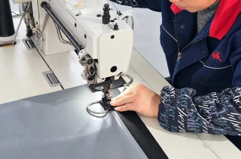 Sewn Seams in Vinyl Tarps: What Buyers Should Know